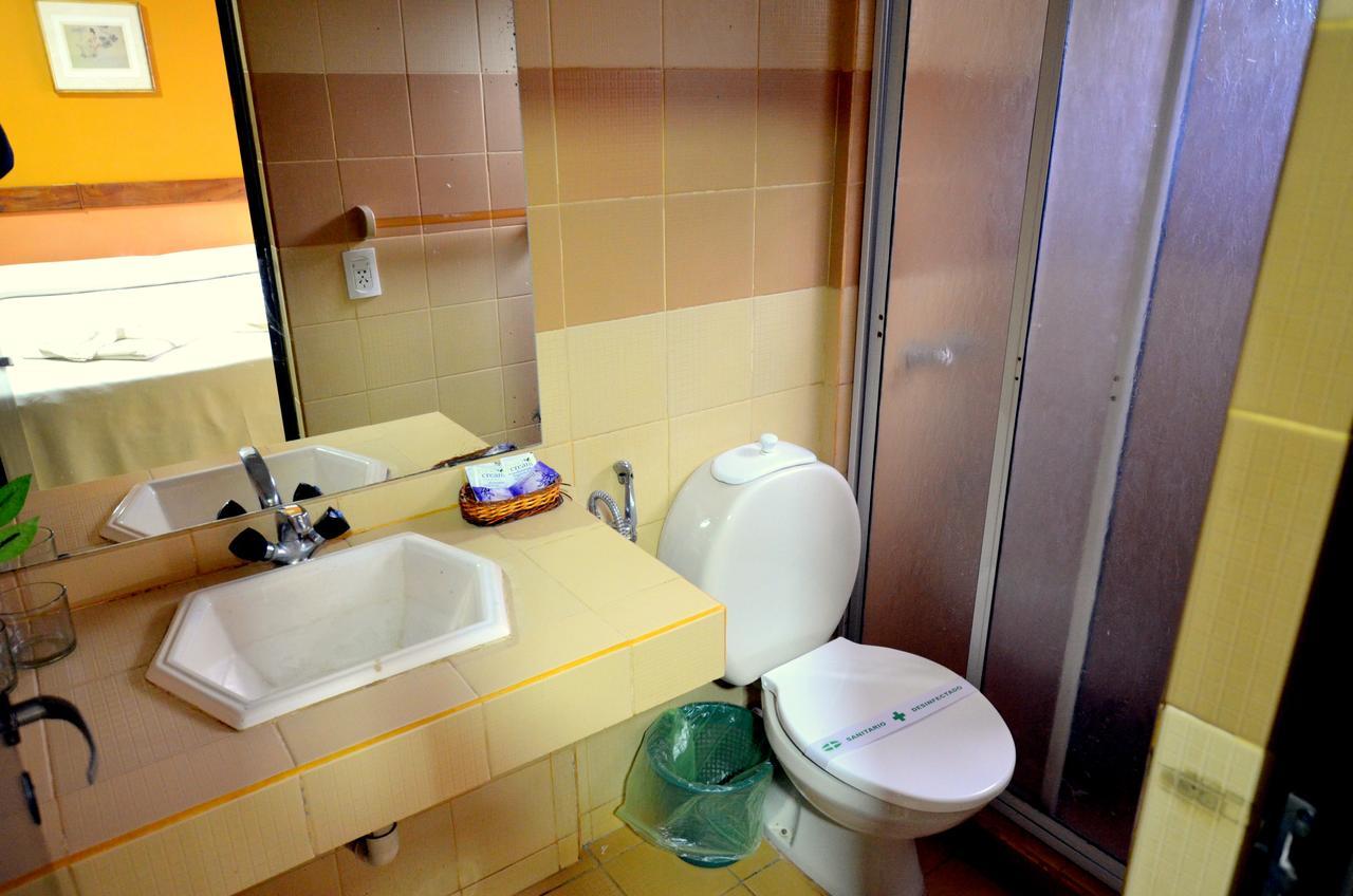 Hosteria Casa Blanca Iguazu Puerto Iguazú Buitenkant foto