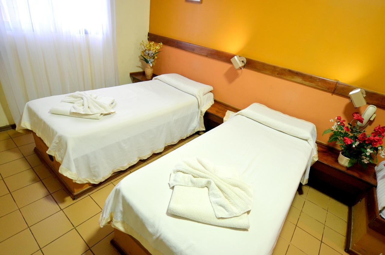 Hosteria Casa Blanca Iguazu Puerto Iguazú Buitenkant foto